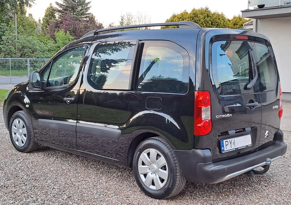 Citroen Berlingo cena 23900 przebieg: 158484, rok produkcji 2009 z Poznań małe 137